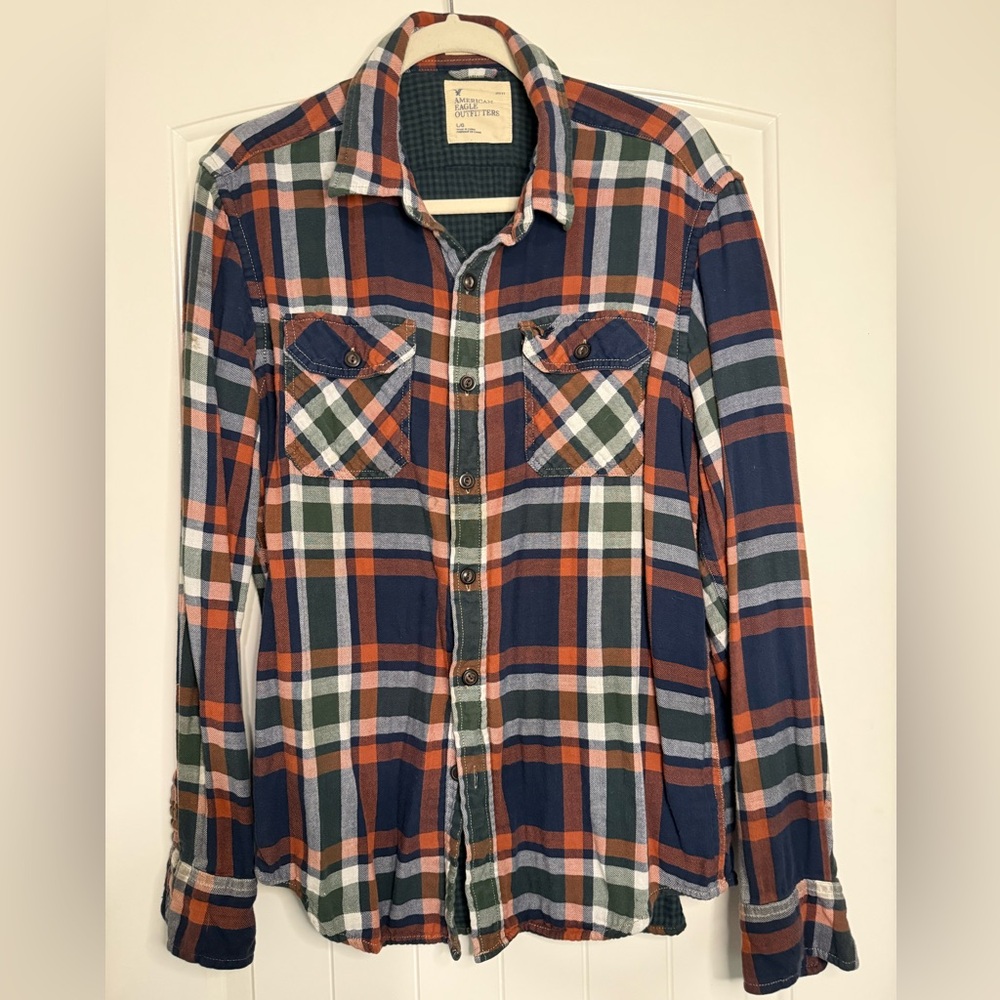 Vintage American Eagle flannel. Super soft! Medium weight.